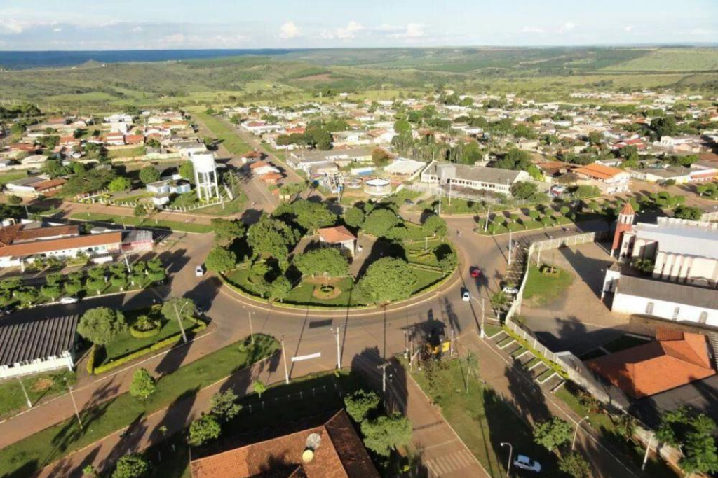 Hotéis, pousadas, o comercio e a cidade vivem um verdadeiro caos esta é a verdadeira situação de Abadiânia