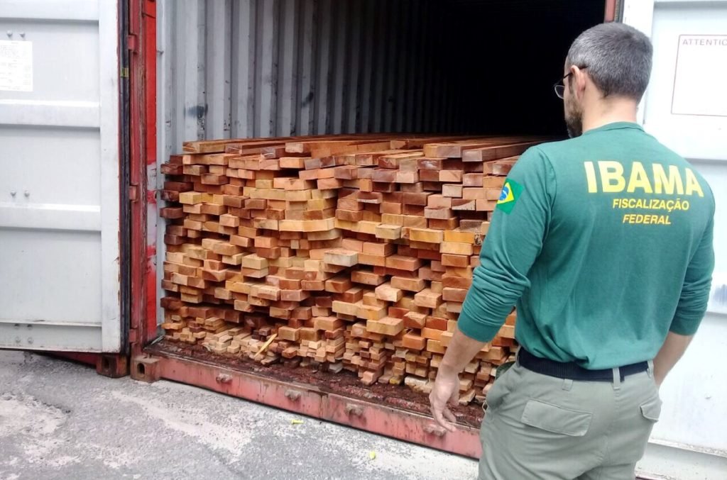 Deputados divergem sobre rumos da política ambiental brasileira