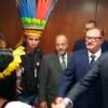 Bolsonaro defende mineração e agropecuária em terras indígenas