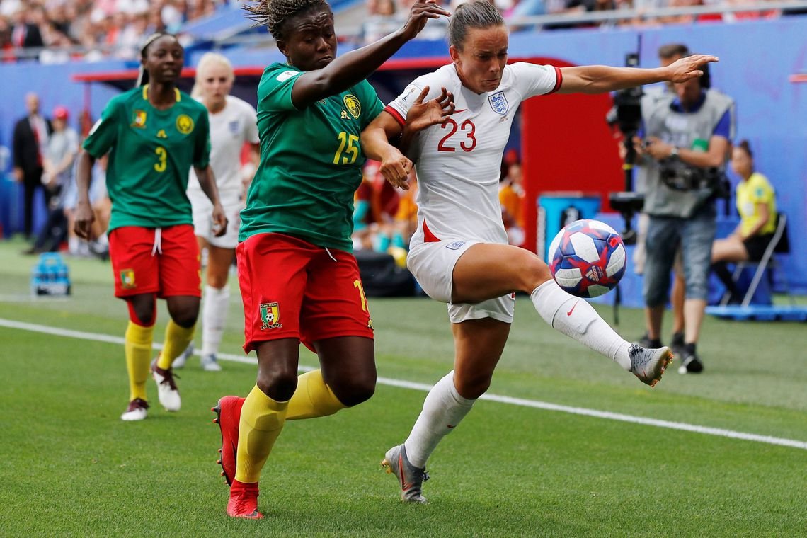 Inglaterra vence Camarões e avança para quartas da Copa do Mundo
