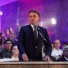 Bolsonaro anuncia que Brasil foi aceito como aliado extra-Otan
