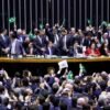 Câmara aprova texto-base da reforma da Previdência com 379 votos favoráveis