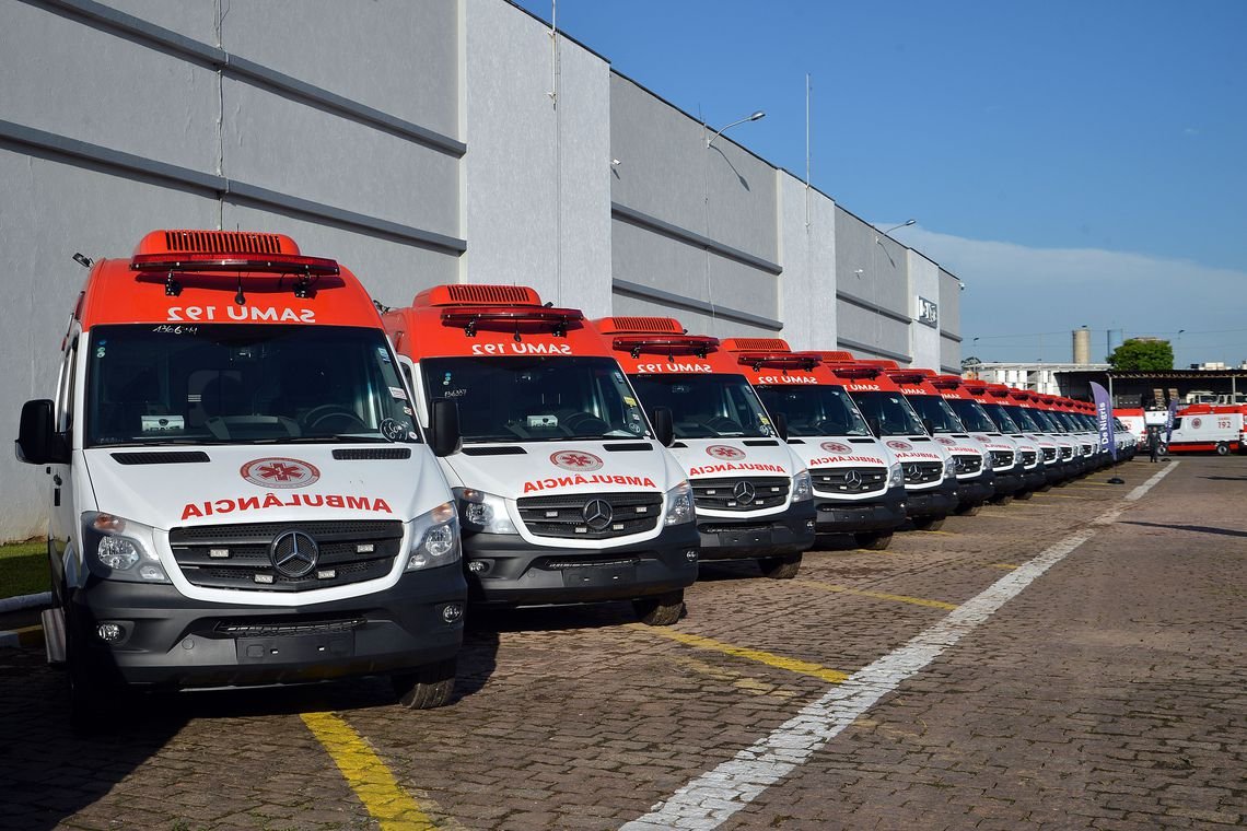 Mais de 860 ambulâncias novas vão reforçar Samu