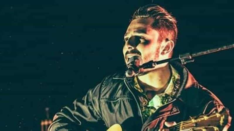 Cantor sertanejo Jota Bruno morre após bater carro