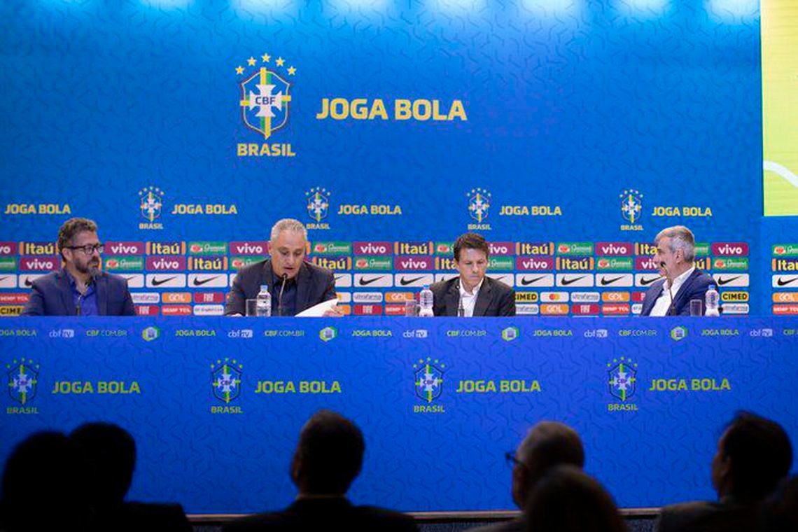 Tite inclui Gabigol entre os convocados para amistosos da seleção