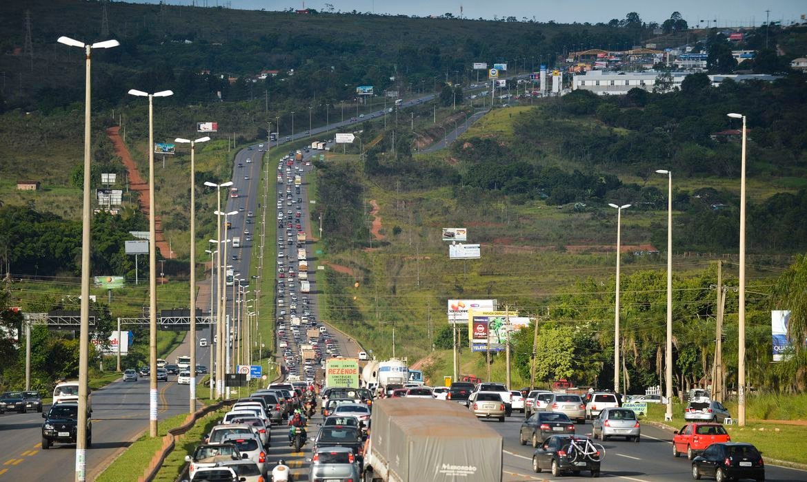 Polícia Rodoviária Federal inicia Operação Carnaval nesta sexta-feira em todo o Brasil