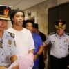 Ronaldinho Gaúcho e irmão vão ficar em prisão domiciliar no Paraguai
