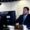 O presidente do Senado Davi Alcolumbre, apresenta relatório preliminar sobre auxílio a estados e municípios