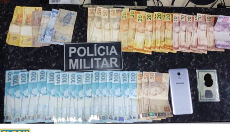 POLÍCIA MILITAR APREENDE CÉDULAS DE DINHEIRO FALSAS NA CIDADE DE ALDEIAS ALTAS
