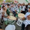 Torcida do Palmeiras faz festa durante embarque do time para a Argentina