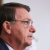 Bolsonaro parabeniza novos presidentes da Câmara e do Senado