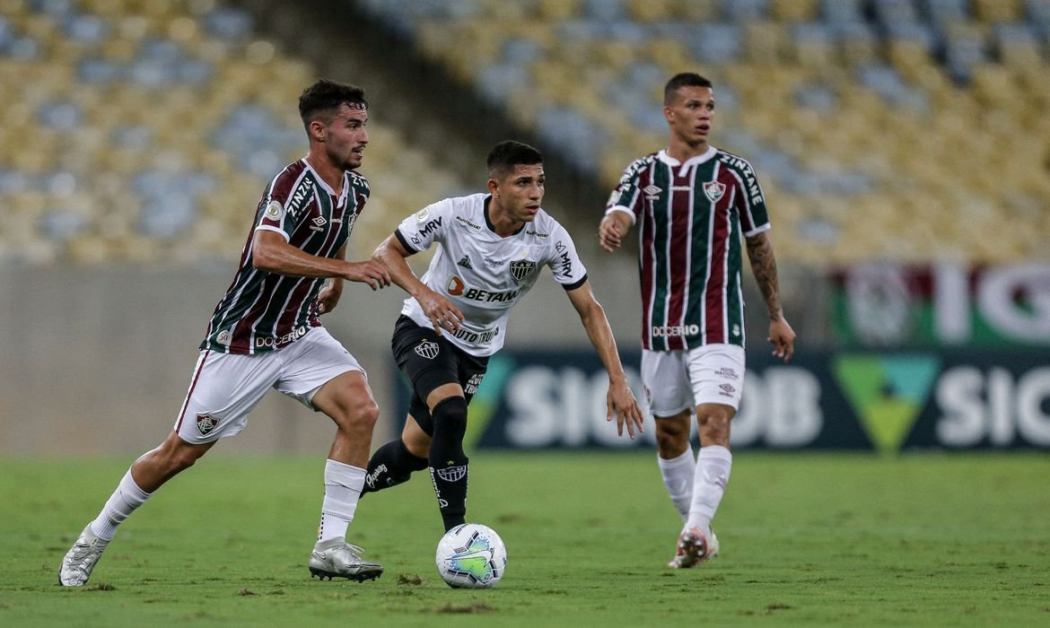 Fluminense e Atlético-MG empatam sem gols no Maracanã