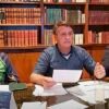 Bolsonaro quer que postos exibam composição de preço dos combustíveis