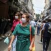 Brasil, média diária de mortes por covid-19 passa de 1,5 mil, informa Fiocruz