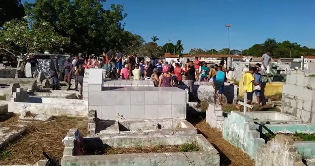 Mulher é morta a pauladas dentro de um cemitério em São Mateus do Maranhão