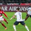Flamengo arranca empate com LDU e se classifica na Libertadores