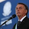 Bolsonaro veta PL que dispensa carência do INSS para novas doenças