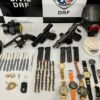 EM SÃO LUÍS, POLÍCIA CIVIL DESMONTA “SEDE” DE ORGANIZAÇÃO CRIMINOSA E PRENDE UM INTEGRANTE POR POSSE DE ARMAS DE FOGO E CAMINHONETE ROUBADA