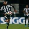 Botafogo perde a chance de assumir a liderança da Série B