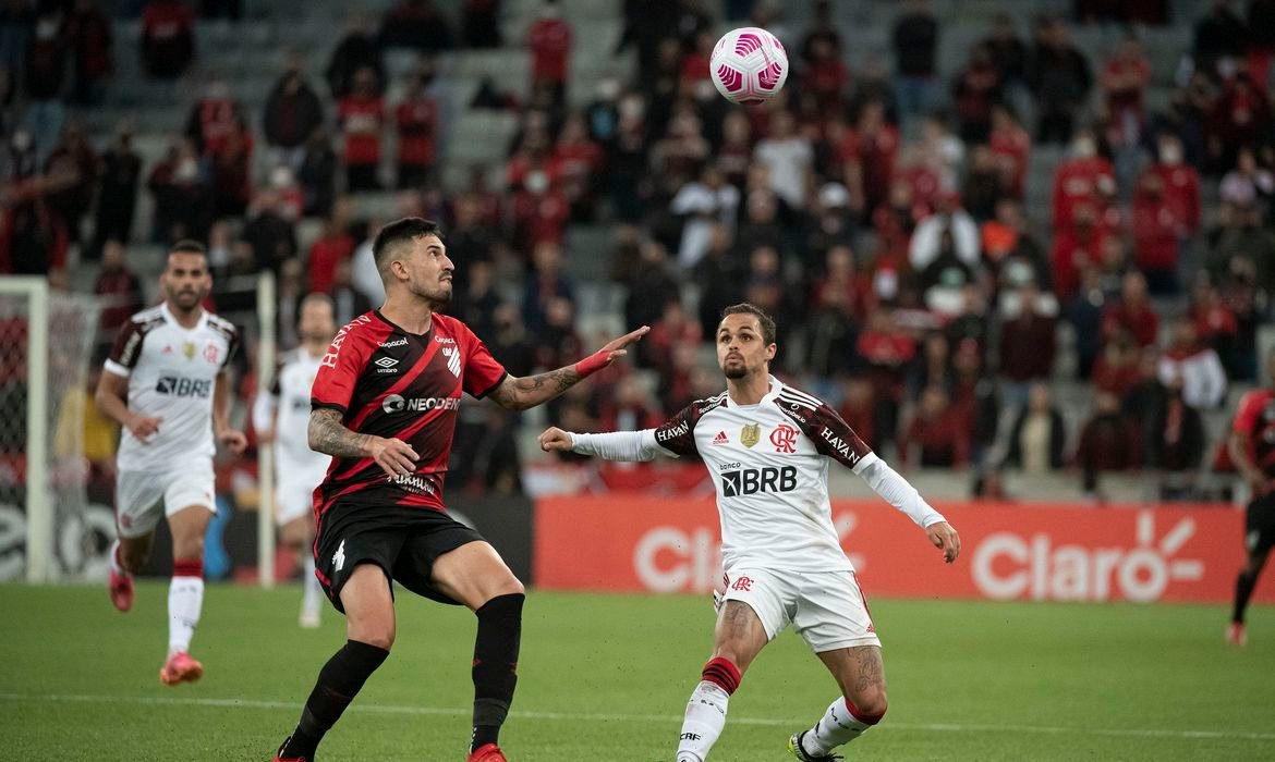 Flamengo  Athletico-PR  0 a 0
