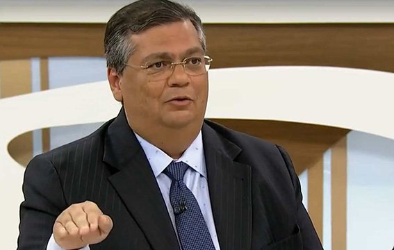 “O Governo Flávio Dino envergonha os maranhenses”, diz Roberto Rocha