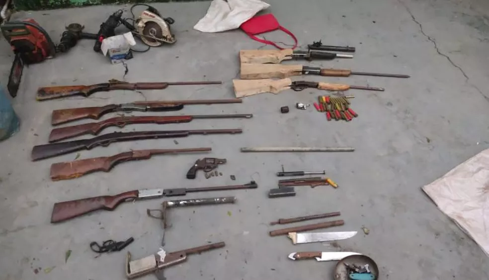 Polícia Militar encontra fábrica artesanal de armas em Joselândia