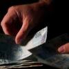 Caixa paga Auxílio Brasil a beneficiários com NIS final 7