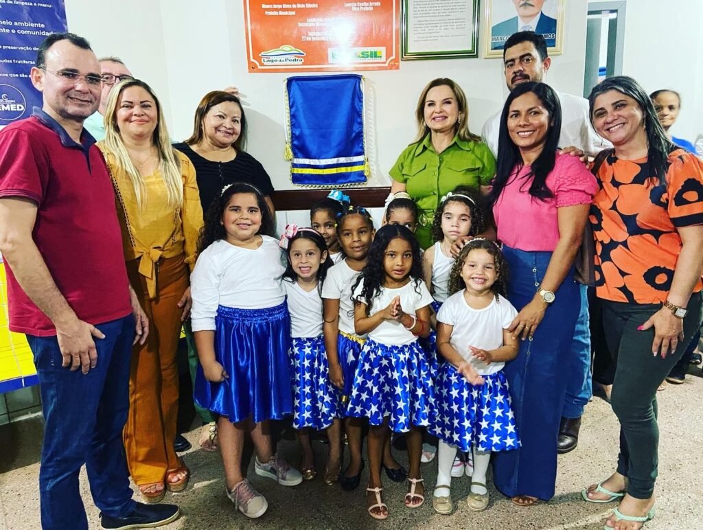 Maura Jorge realiza maratona de reinaugurações em Lago da Pedra