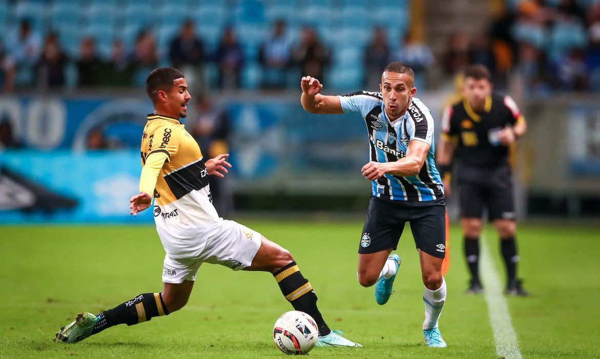 Série B: Grêmio fica no 0 a 0 com Criciúma em Porto Alegre