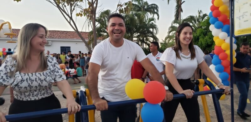 Toinho Patioba Entrega obras à comunidade Gonçalvina