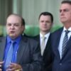 Bolsonaro recebe apoio do governador reeleito do Distrito Federal