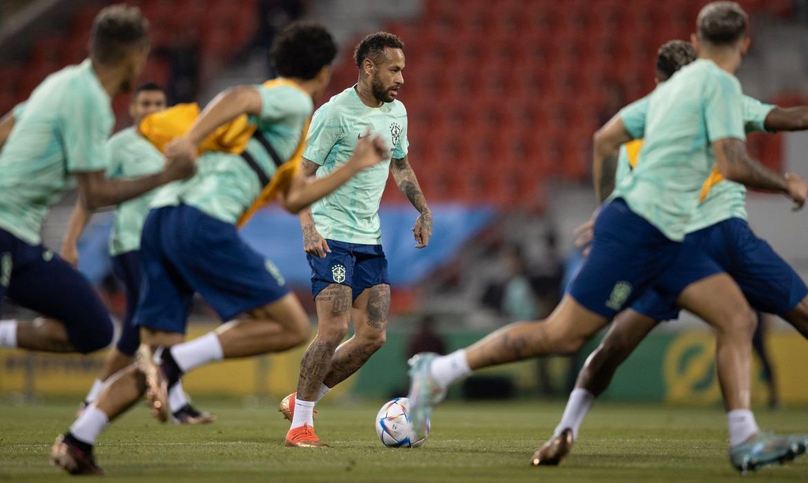 Neymar recuperado, Brasil enfrenta Coreia do Sul pelas oitavas