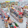 Empresários e farmacêuticos divergem sobre impactos do novo piso salarial da categoria