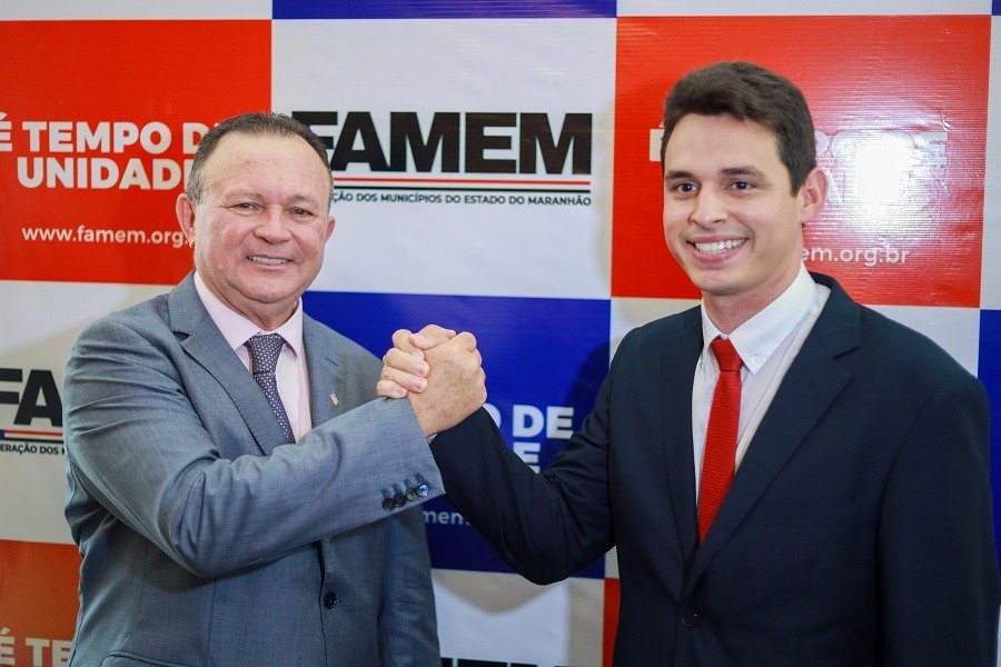 Governador Carlos Brandão participa da solenidade de posse da nova Mesa Diretora da Famem