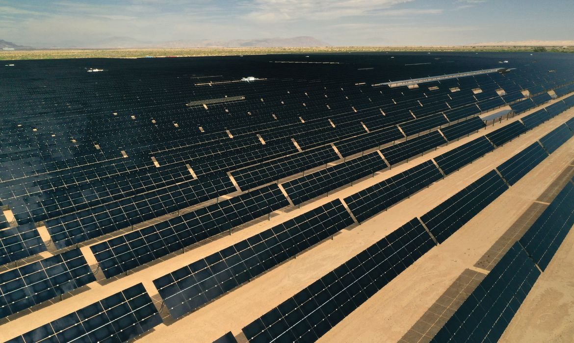 Geração de energia solar terá isenção fiscal para placas fotovoltaicas