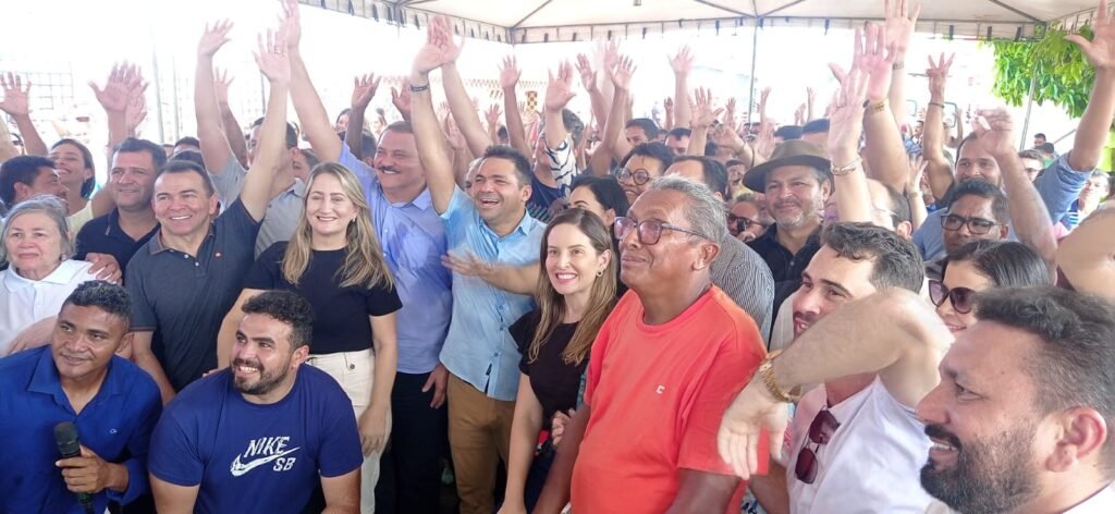 Prefeito Toinho Patioba em grande estilo, inaugura o Hospital Municipal de Gonçalves Dias