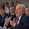 “Não vamos transformar escolas em prisão”, diz Lula