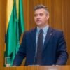 Neto Evangelista denuncia abandono de material escolar em galpão pela Prefeitura de São Luís