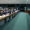 Câmara promove debate em comissão geral sobre racismo contra Vini Jr.