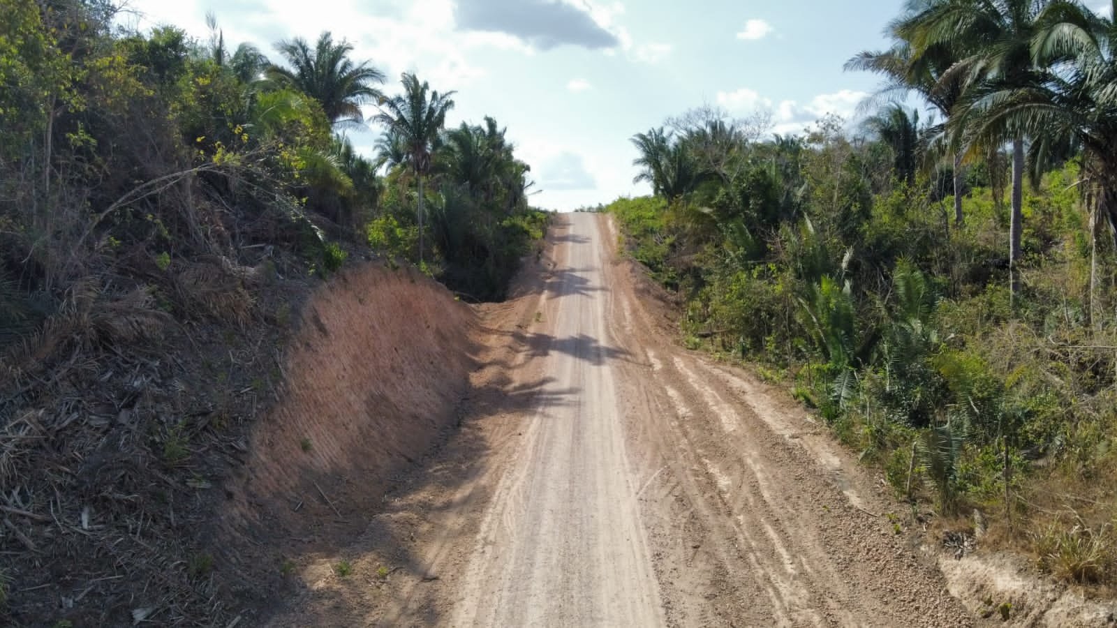 Prefeitura de Gonçalves Dias abre 18 km de estrada vicinal na zona rural do município