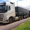 PRF apreende carga de madeira nativa ilegal na BR-010, em Imperatriz/MA