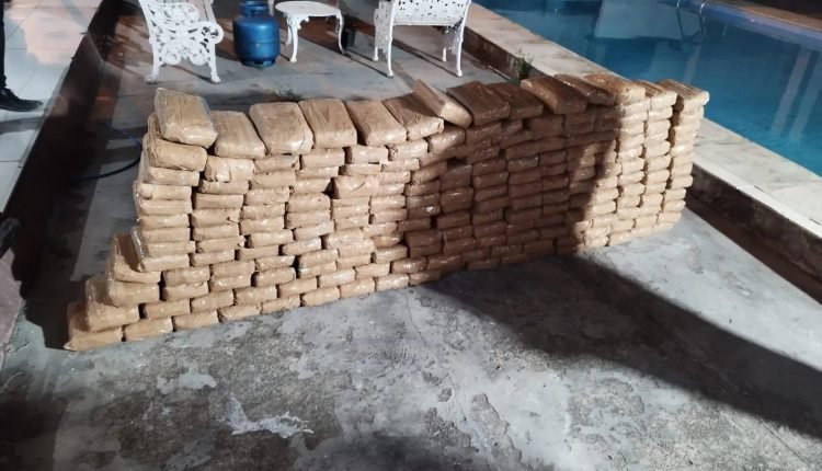 POLÍCIA CIVIL DO MARANHÃO APREENDE 200 KG DE COCAÍNA EM SÃO LUÍS; TRÊS PESSOAS FORAM PRESAS