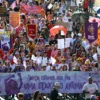 Mulheres do DF marcham por políticas públicas e contra o feminicídio