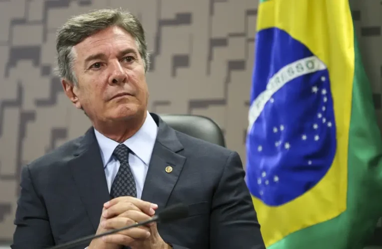 Moraes manda prender ex-presidente Fernando Collor
