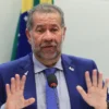 Ministro Lupi diz que é difícil calcular quantos tiveram descontos irregulares