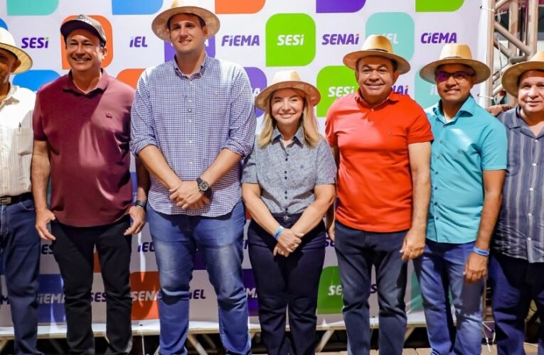 Iracema Vale participa da abertura da 65ª edição da Expoema, em São Luís