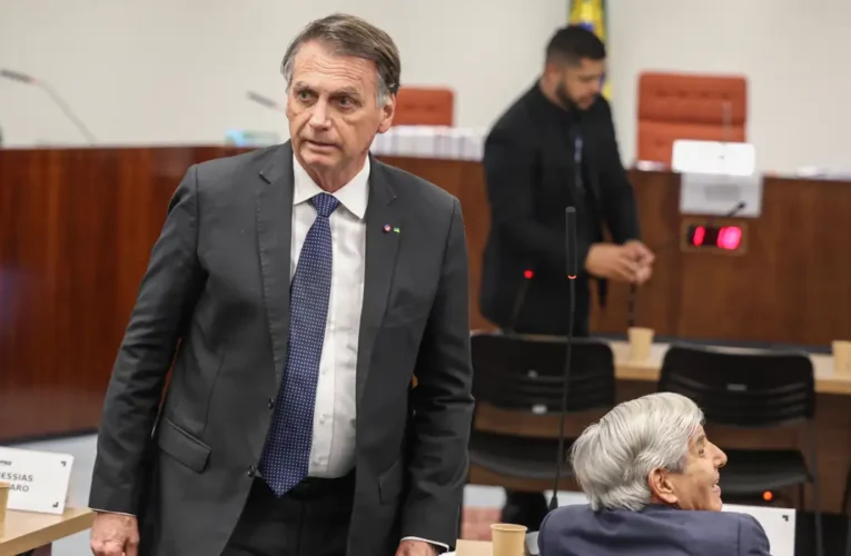 Recurso de Bolsonaro cita cerceamento de defesa e pede revisão da pena