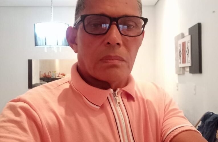 Na minha terra, o certo virou errado e o errado virou certo