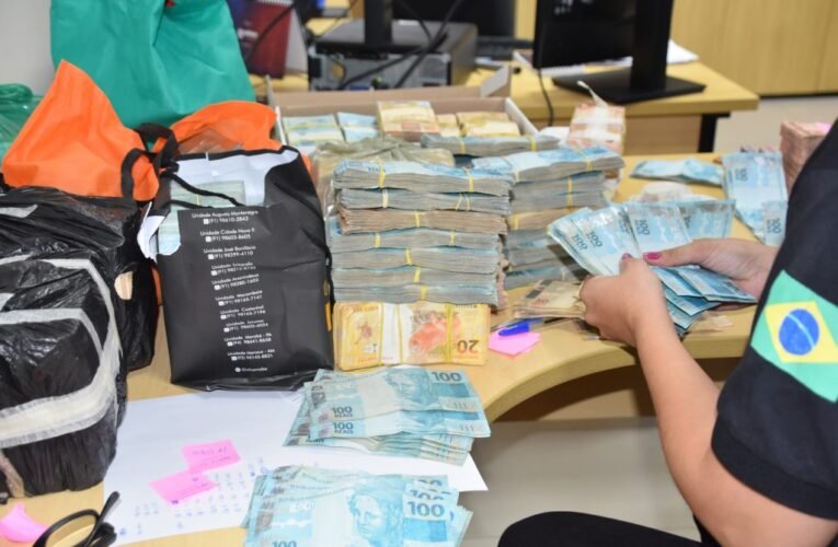 Cerca de R$ 500 mil foram apreendidos durante o cumprimento dos mandados de busca e apreensão do Prefeito Paulo Curió, no município de Turilândia