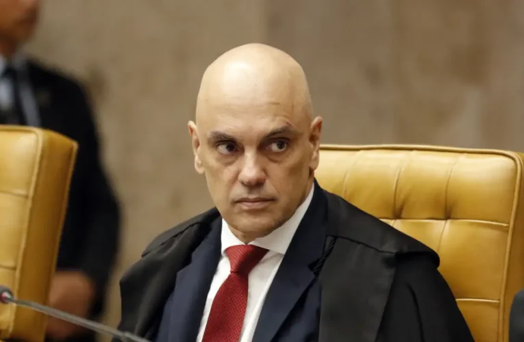 Moraes nega pedido da defesa de Bolsonaro para receber visita de sogro